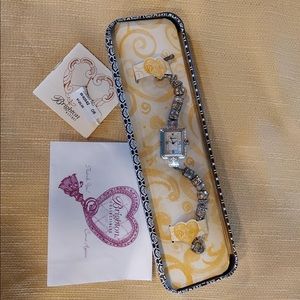 Brighton Watch Cherry Hill style with removable large hole collectible beads.